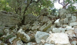 Phaselis_Aufgang_Akropolis_02.jpg