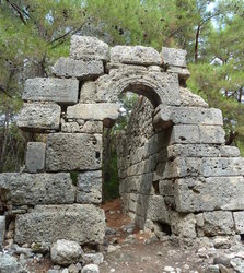 Phaselis_Agora_01.jpg