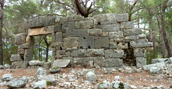 Phaselis_Agora_02.jpg