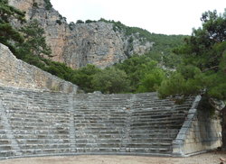 Arykanda_Theater_04.jpg