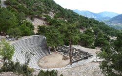 Arykanda_Theater_05.jpg