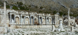 Sagalassos_Nymphäum_03.JPG