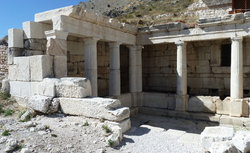 Sagalassos_Brunnenhaus_01.jpg