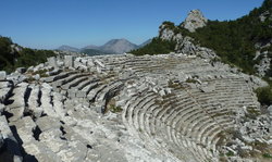 Termessos_Theater_02.jpg