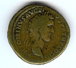 Antoninus Pius AV 300 dpi Kopie.jpg