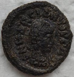 Marcianus 450-457 Nummus (AE-4) 1,34g Constantinopel RIC 543 A.jpg
