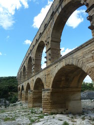 04-02_Pont du Gard 2.JPG