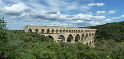 04-03_Pont du Gard 3.JPG