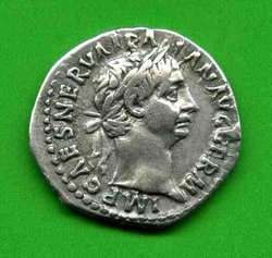 Denar Traianus C. 292 Av. IMP CAES NERVA TRAIAN AVG GERM.jpg