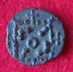 710-760 Sceatta, East Anglia (2).JPG