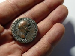 Vespasian As AEQVITAS AVGVSTI RIC 1228 AV.jpg