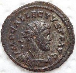 Allectus 293-296 Antoninian 4,86g Camulodunum RIC 114 var A.JPG