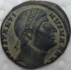 Constantinus I. 328 Follis 3,34g Constantinopel RIC 32 A.JPG