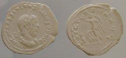 Postumus Aureus VICTORIA AVG POSTIMVS.jpg