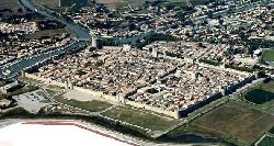 aigues-mortes.jpg