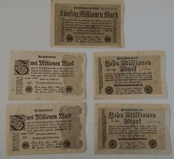 Reichsbanknoten(2)(1)(2)(2).png