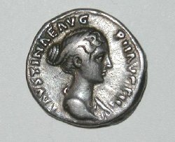 Faustina Venus Denar av.JPG