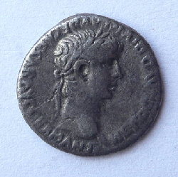 Nero_Hemidrachme_Av.jpg