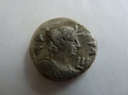 Nero_tetradrachm_2_a.JPG