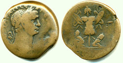 trajan drachme tropaion b.jpg