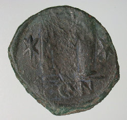 Byzantinischer Follis 002a.jpg