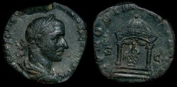Trebonianus Gallus Sestertius.jpg