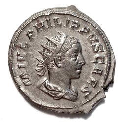 244-249 Philippus II. RIC 218d Av.jpg