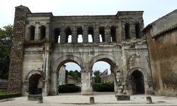 Autun_Porte St-André_01c.JPG