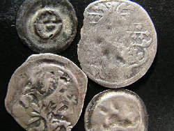 4 münzen c.JPG