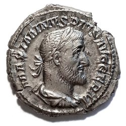RIC 023 235-238 Maximinus I. Thrax Av.jpg
