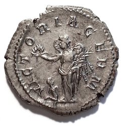 RIC 023 235-238 Maximinus I. Thrax Rv.jpg