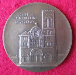 Vezelay, Eglise de la Madeleine, L (1).JPG