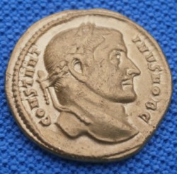 Aureus Cons. mit Olympus VS verkleinert.jpg