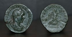 Elagabal Sestertius.jpg