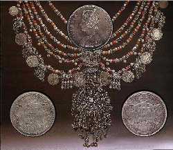 INDIA-3r.jpg
