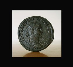 DS. Traianus Dec. Av.jpg