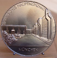 Kopie von BHMA Medaille 1 BS.JPG