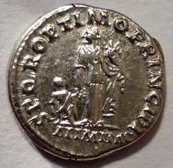 Trajan RIC 243 Re – Kopi.JPG