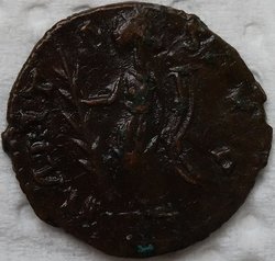 Tetricus I. barbarische Imitation 273-274 Antoninian 1,90g irreguläre Münzstätte RIC zu 79 R.jpg