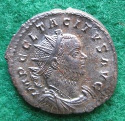 Antoninian, 275 Lyon, RIC 49 (1).JPG