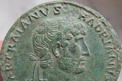 Hadian Sestertius 563b-Obv-Close-up new - 1_opt.jpg