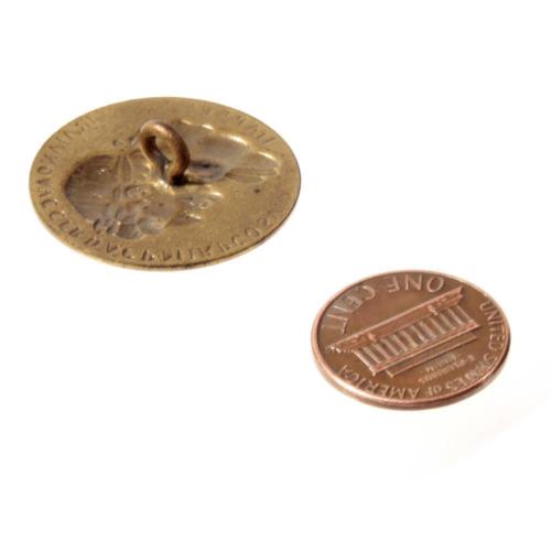 collectible-antique-victorian-press-stamped-roman-trajan-denarius-metal-button-50b525d8a2c32e75e46f40b1af10524c.jpg