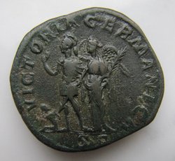 Maximinus Thrax Sestertius-Rev - 1 (1)-ccfopt.jpg