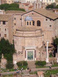 Temple_of_Romulus,_Rome_049.jpg