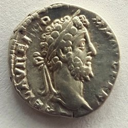 commodus.jpg