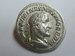 Maximinus I 004.JPG