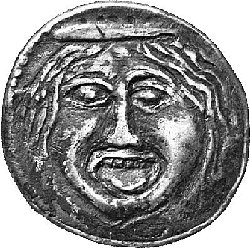 Griechin mit Eisbeutel auf dem Kopf.jpg