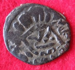 1363-1377 Sha'ban II. AE-Fals, Damaskus oJ, Bal458 (2).JPG