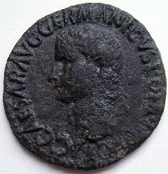 Caligula RIC 38.jpg