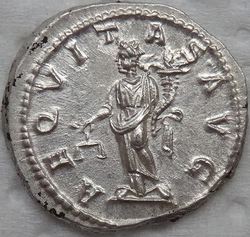 Macrinus 218 Denar 3,51g Rom RIC 53 R.JPG